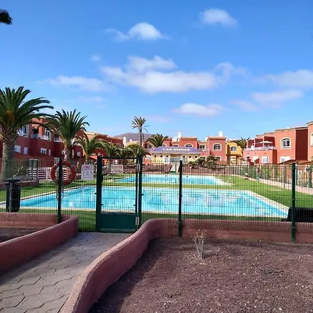 Preciosa Villa Reformada En Corralejo Apartament